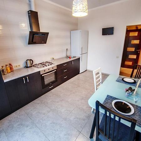 Однокімнатна Vip Квартира На Словянці З Терасою В Новому Будинку Vinnytsia Exteriör bild